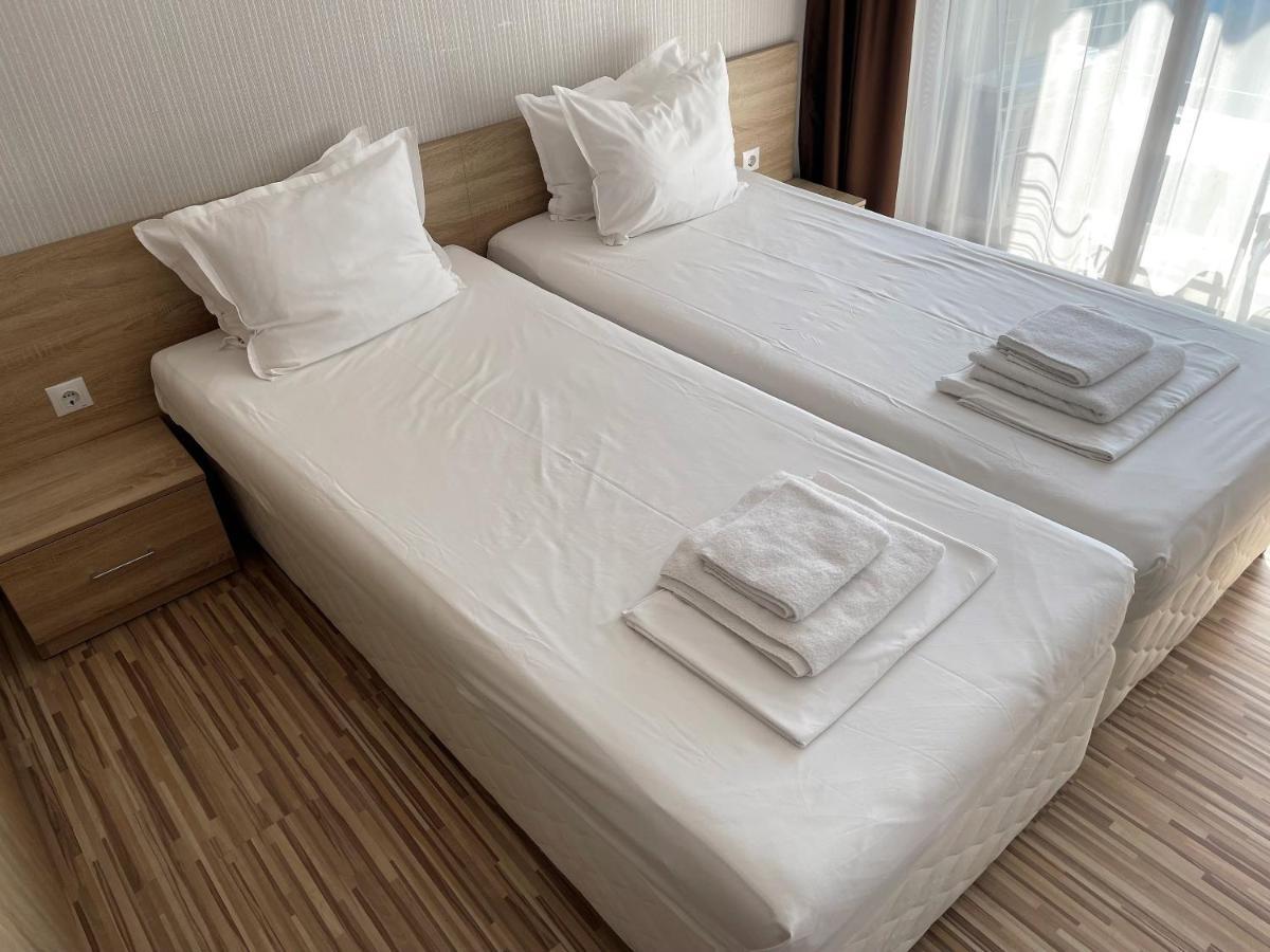 Hotel Stamopolu Lux с изглед към морето Primorsko